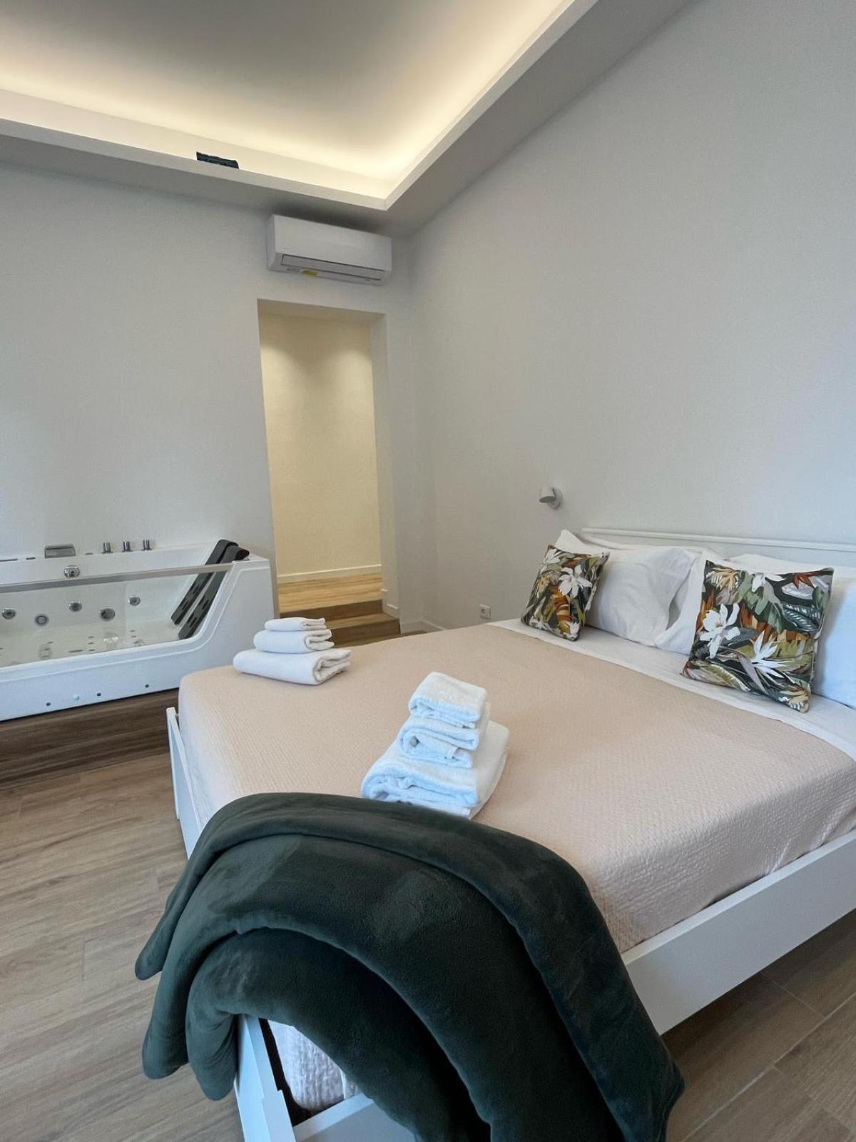 20 Settembre Rooms ลาสเปเซีย ภายนอก รูปภาพ
